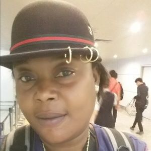 Meet your Posher, Belina